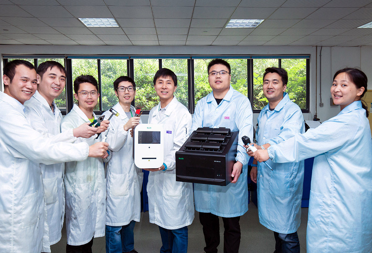 解決臨床應(yīng)用中的學(xué)術(shù)及技術(shù)問題，免后顧之憂